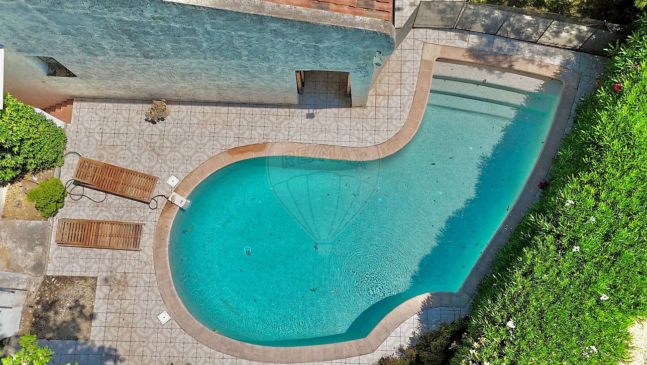 Maison 181 m² · à Saint-Laurent-du-Var · 181 m² · 749 000 €