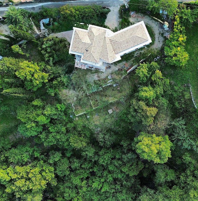 Maison 5 pièces 205 m² · à Cagnes-sur-Mer · 205 m² · 865 000 €