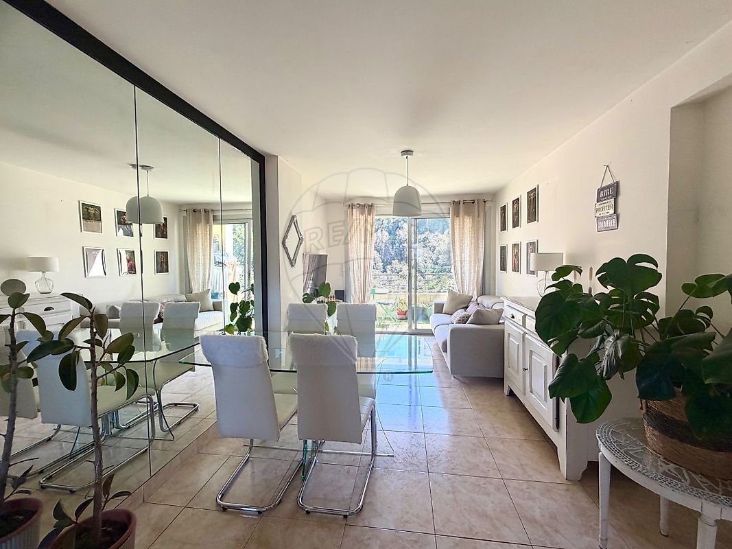 Appartement 3 pièces 71 m² · à Nice · 71 m² · 239 000 €