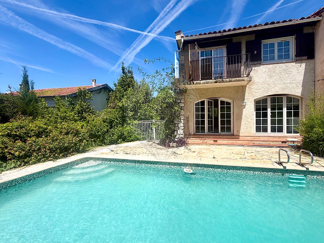 Maison 4 pièces 133 m² · à Nice · 133 m² · 679 000 €