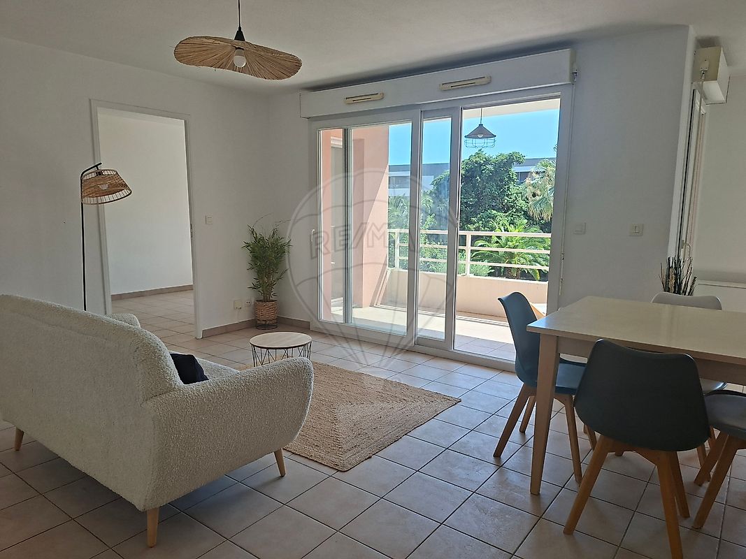 Appartement 2 pièces 45 m² · à Villeneuve-Loubet · 45 m² · 279 000 €