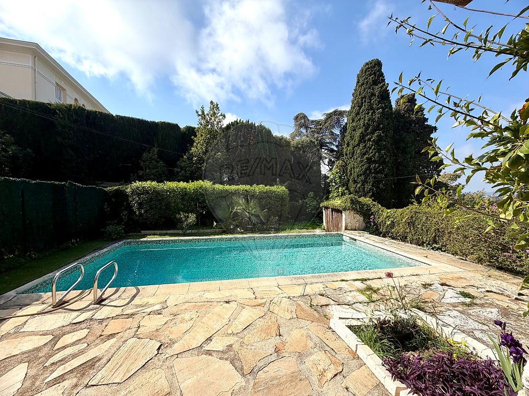 Maison 4 pièces 133 m² · à Nice · 133 m² · 679 000 €