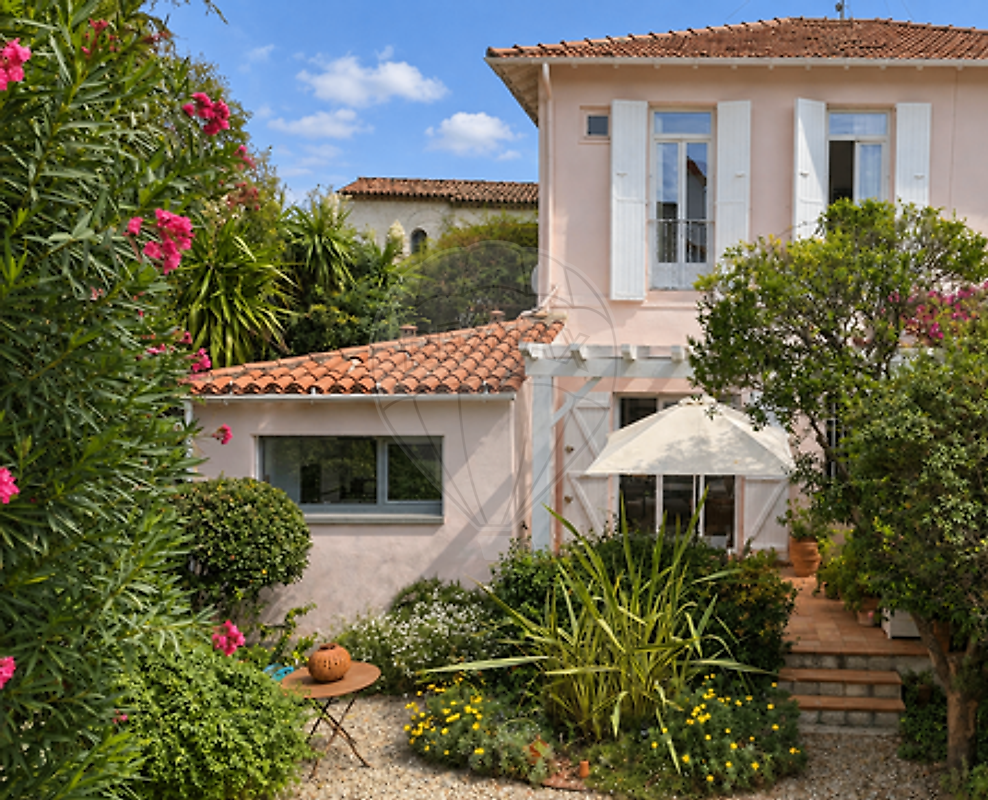 Maison 108 m² · à Antibes · 108 m² · 629 000 €