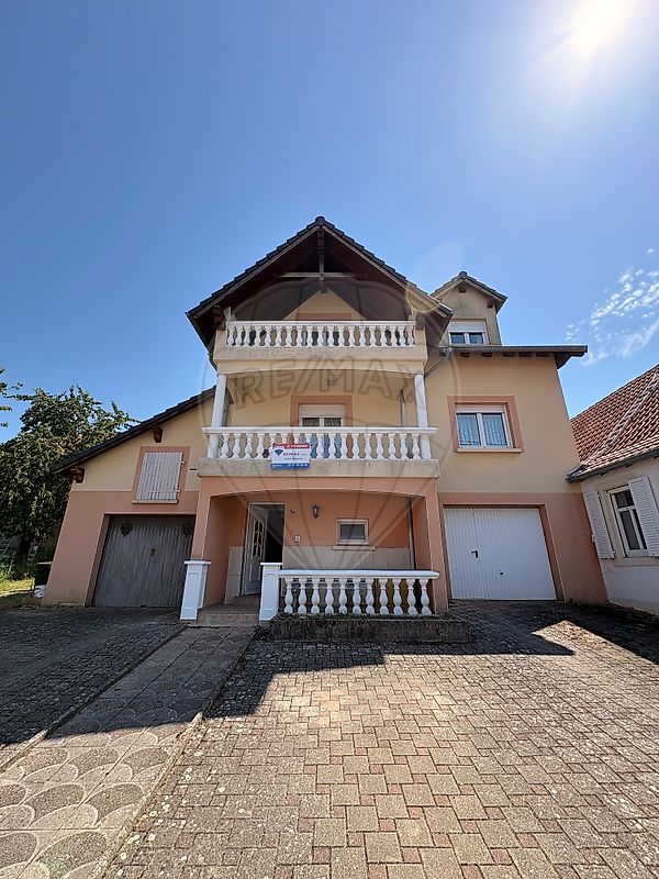 Maison 1847 m² · à Puttelange-aux-Lacs · 1 847 m² · 262 000 €