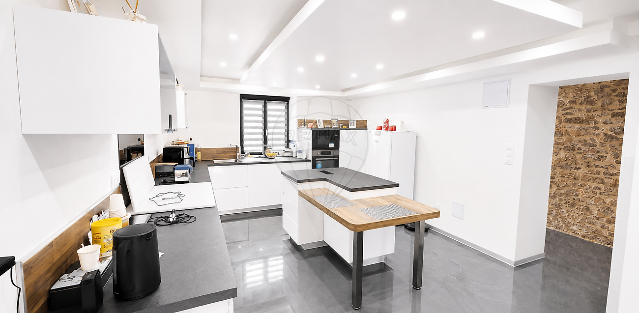 Maison 10 pièces 251 m² · à Boucheporn · 251 m² · 334 900 €