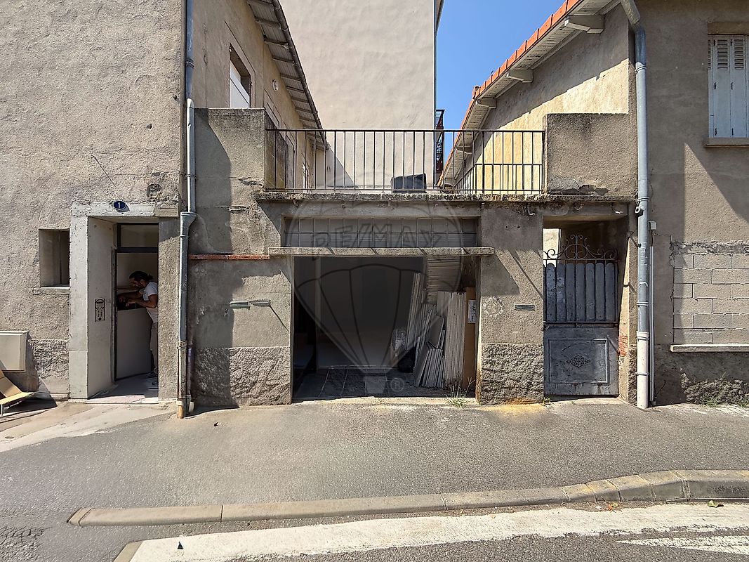 Local d’activité à vendre - Toulouse · 38 m² · 89 000 €/mois