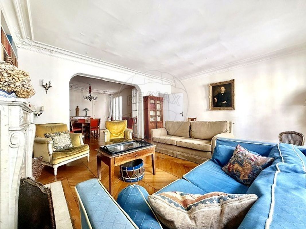 Appartement 157 m² · à Paris 7ème · 157 m² · 2 184 000 €