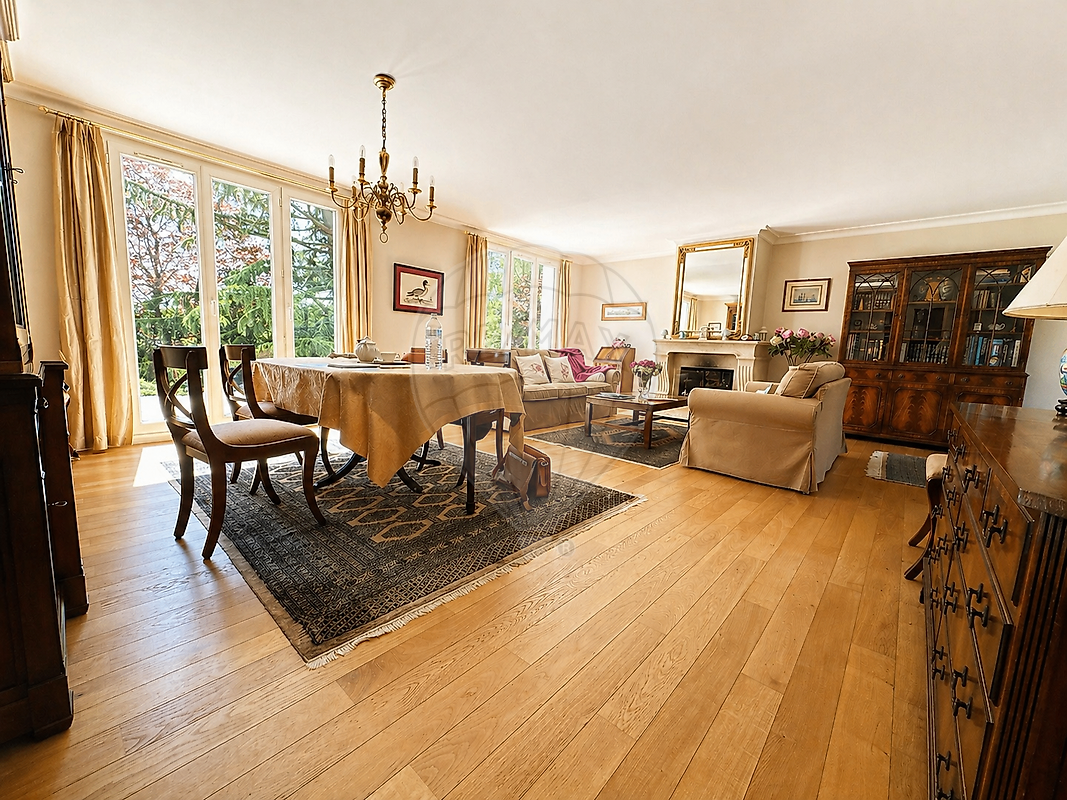 Maison 6 pièces 140 m² · à Saint-Witz · 140 m² · 480 000 €