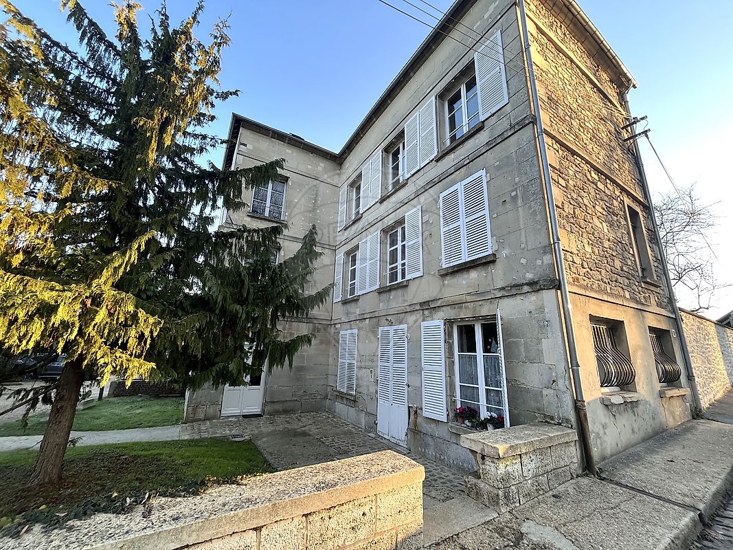 Appartement 2 pièces 41 m² · à Senlis · 41 m² · 735 €