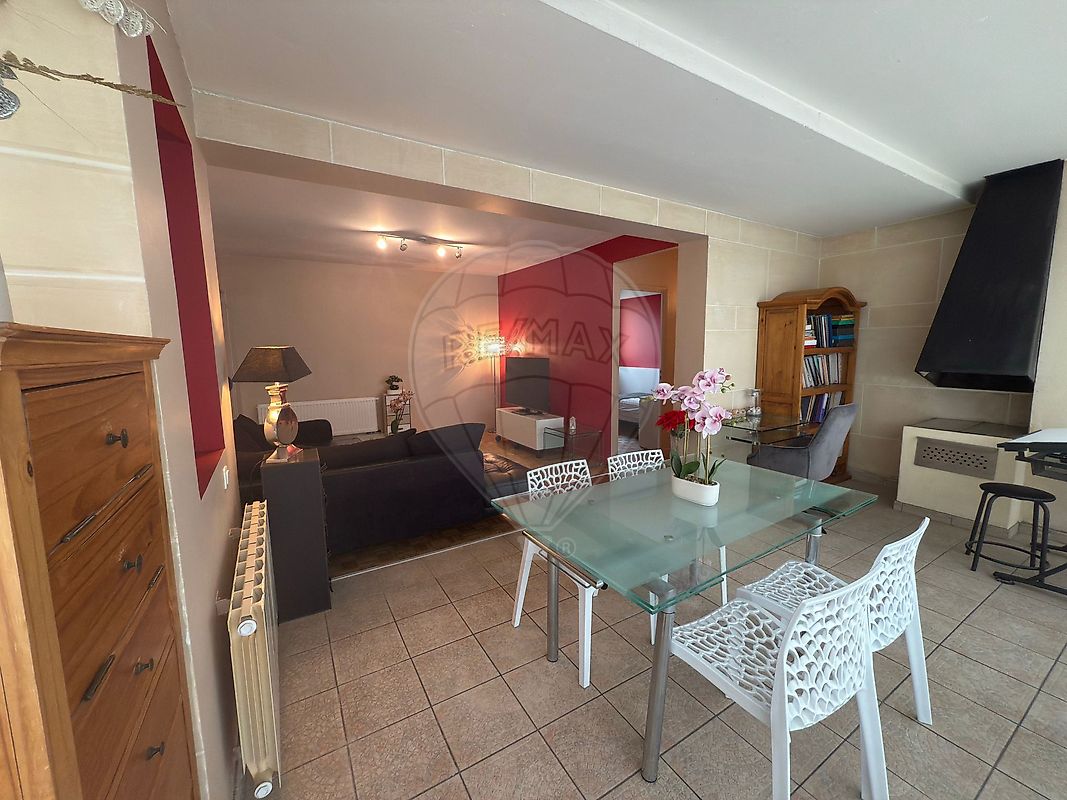 Appartement 4 pièces 87 m² · à Lamorlaye · 87 m² · 296 000 €