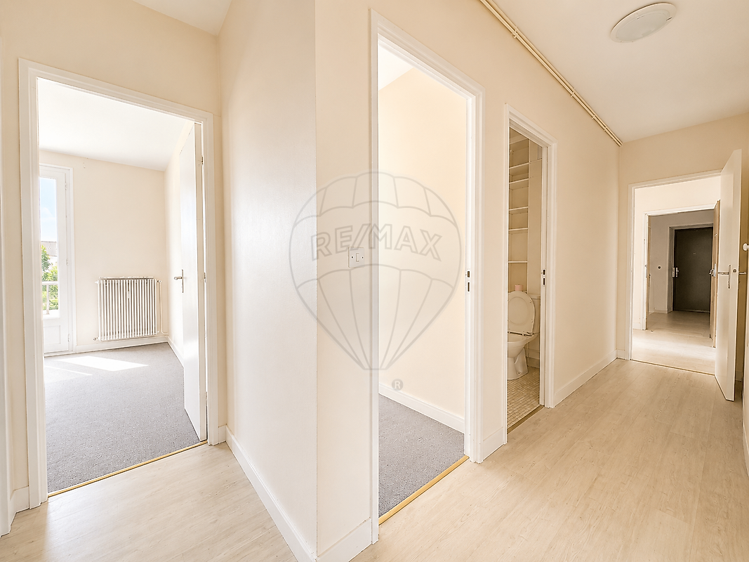 Appartement 120 m² · à Senlis · 120 m² · 250 000 €