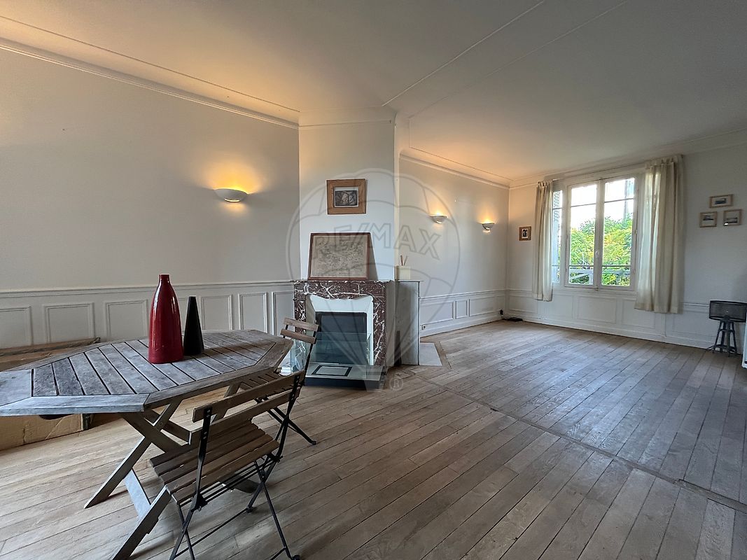 Maison 120 m² · à Senlis · 120 m² · 470 000 €