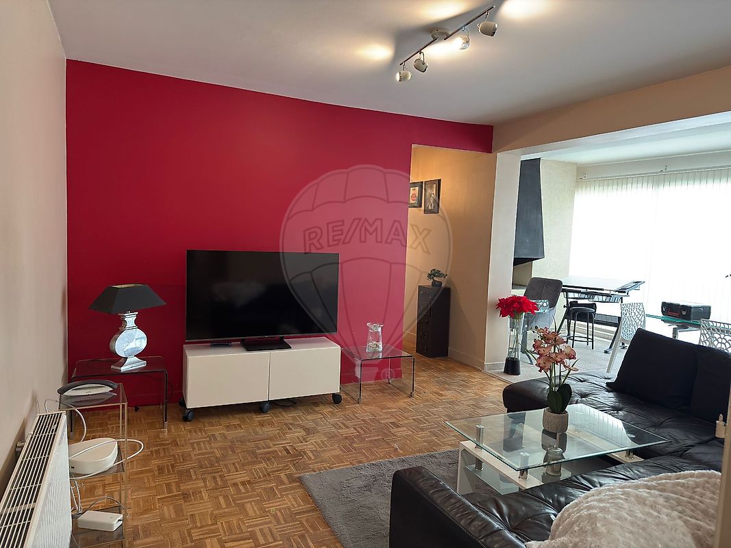 Appartement 87 m² · à Lamorlaye · 87 m² · 296 000 €