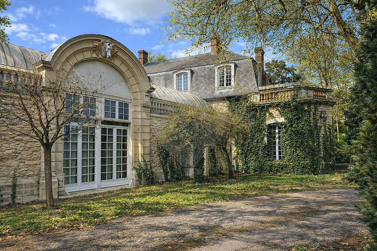 Maison 1000 m² · à Senlis · 1 000 m² · 1 578 000 €