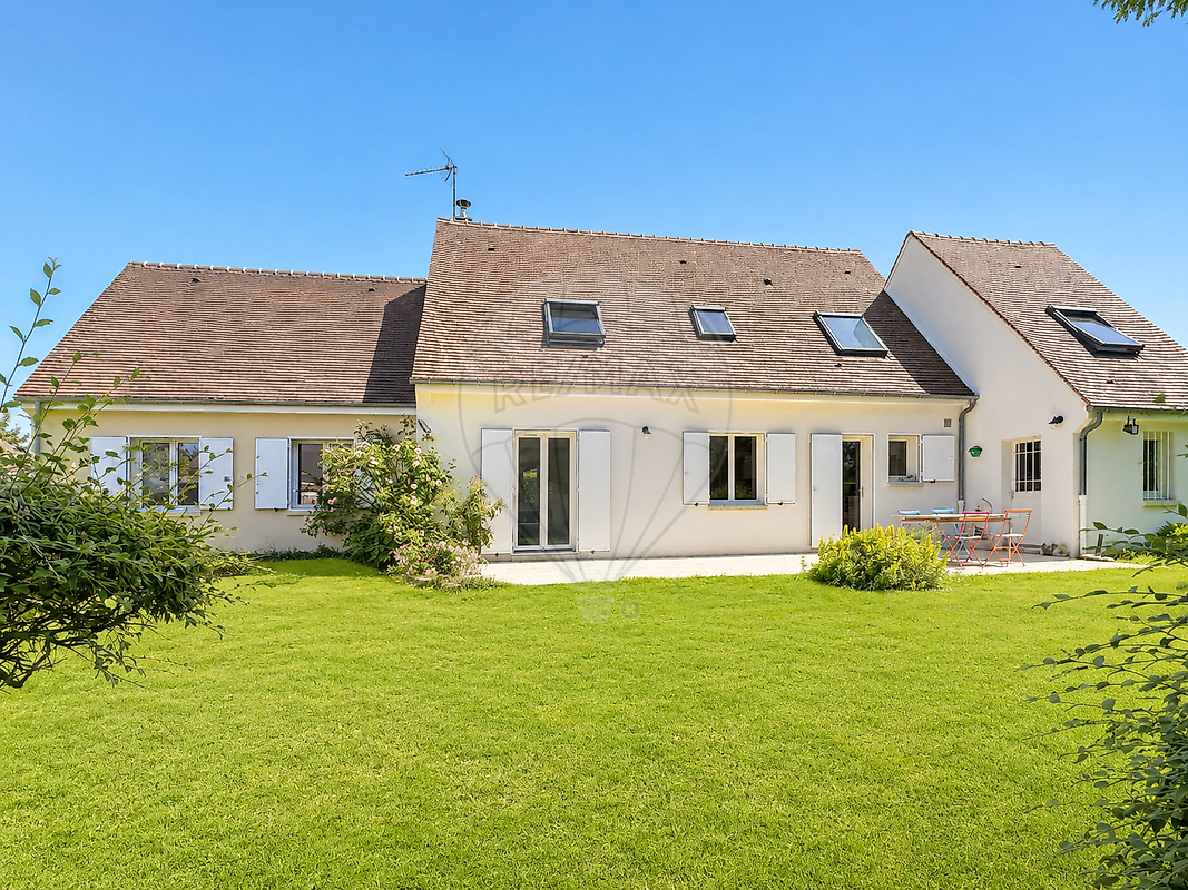 Maison 168 m² · à Senlis · 168 m² · 460 000 €