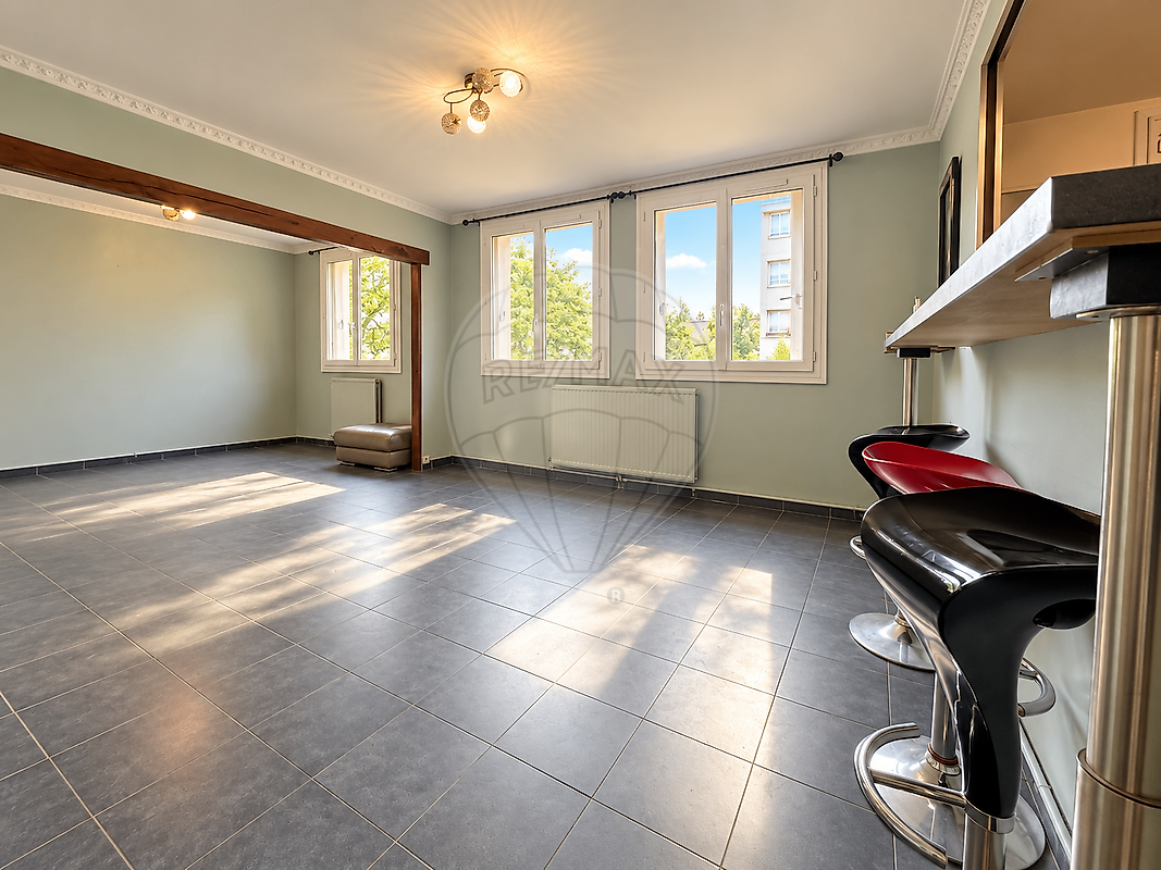 Appartement 70 m² · à Villiers-le-Bel · 70 m² · 155 000 €