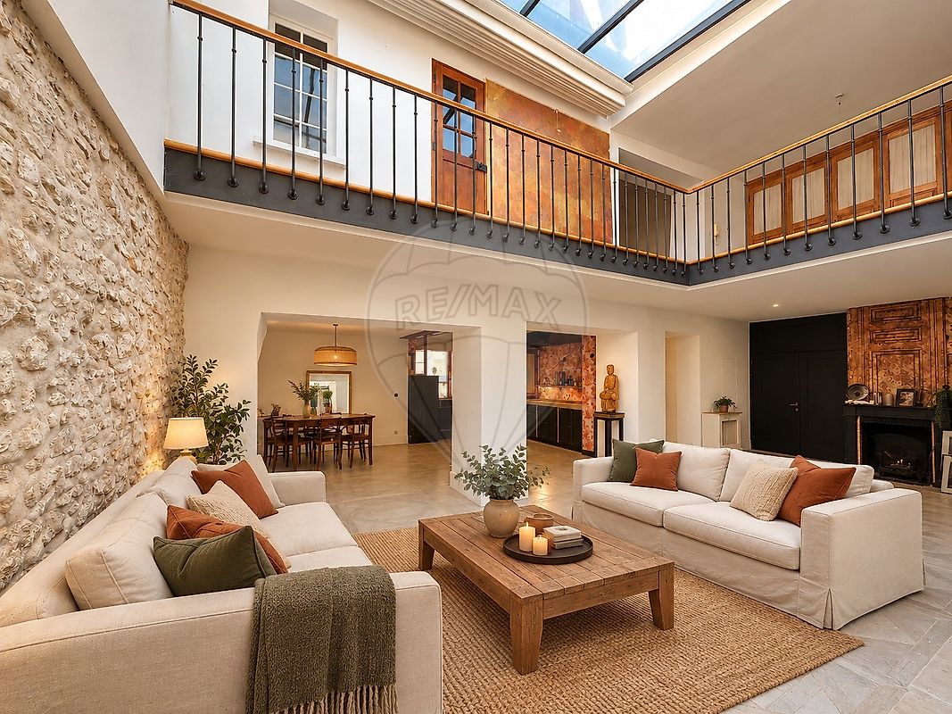 Maison 325 m² · à Senlis · 325 m² · 1 050 000 €