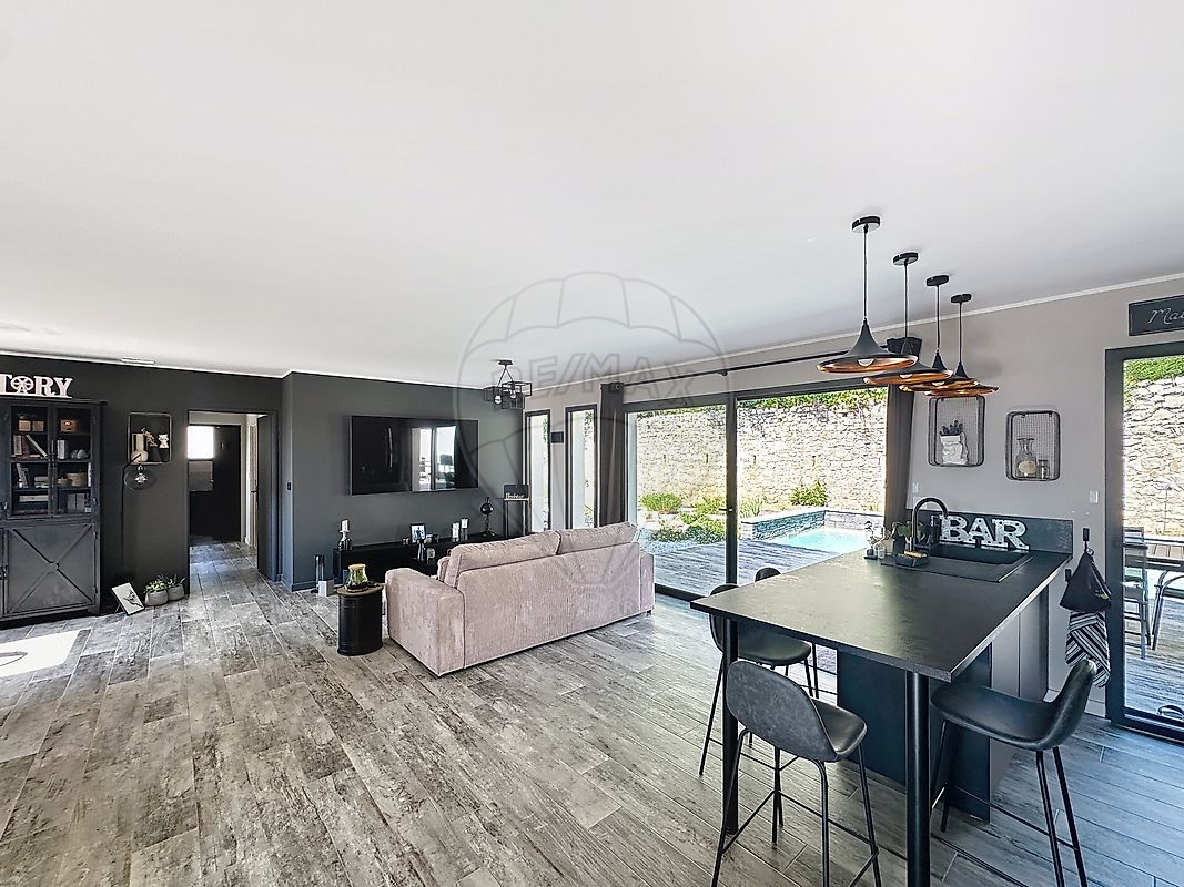 Maison à vendre, 4 pièces - La Calmette 30190