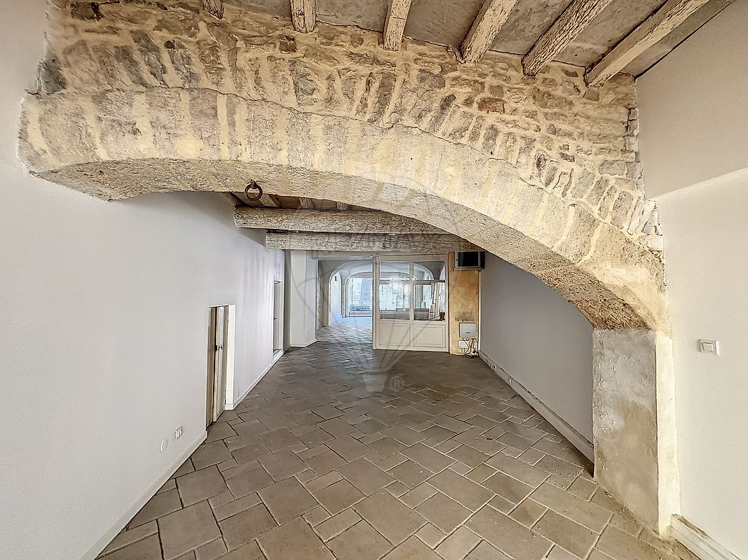 Immobilier pro à vendre - Nîmes 30000