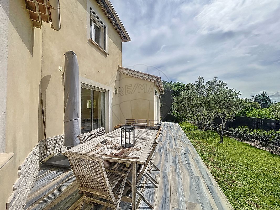 House for sale, 6 rooms