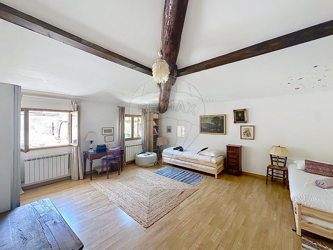 Maison à vendre, 5 pièces - Arles 13200