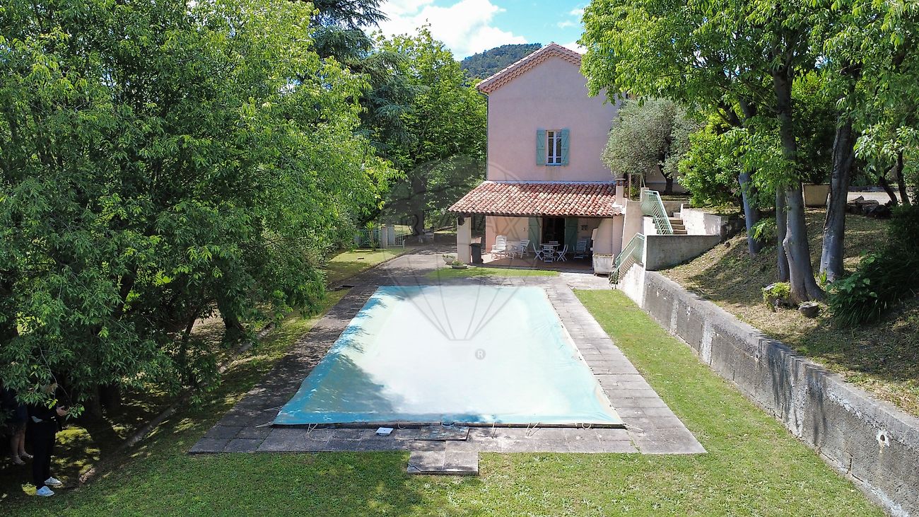 Maison à vendre, 9 pièces