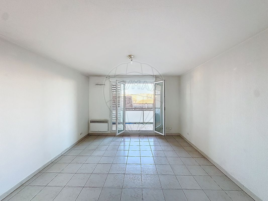 Appartement à vendre, 2 pièces - Nîmes 30000