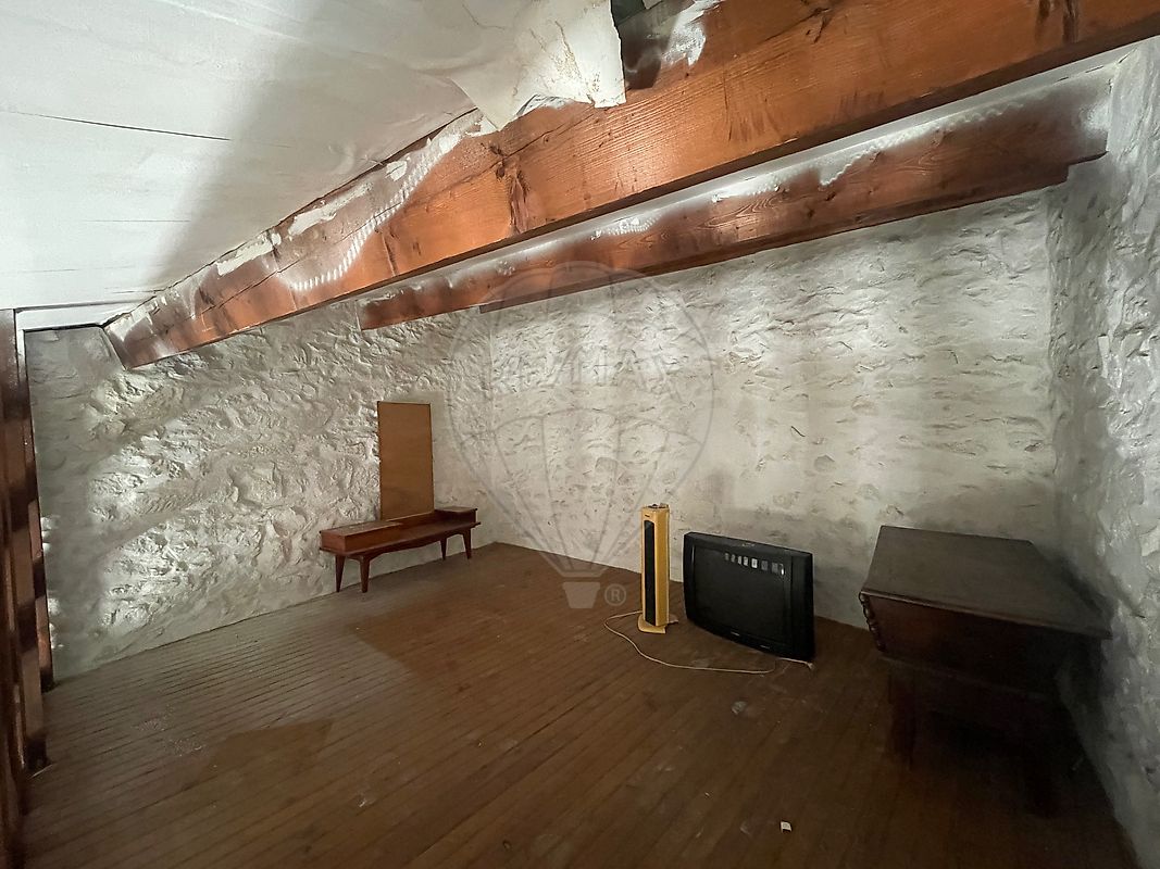 Maison à vendre, 5 pièces - La Calmette 30190