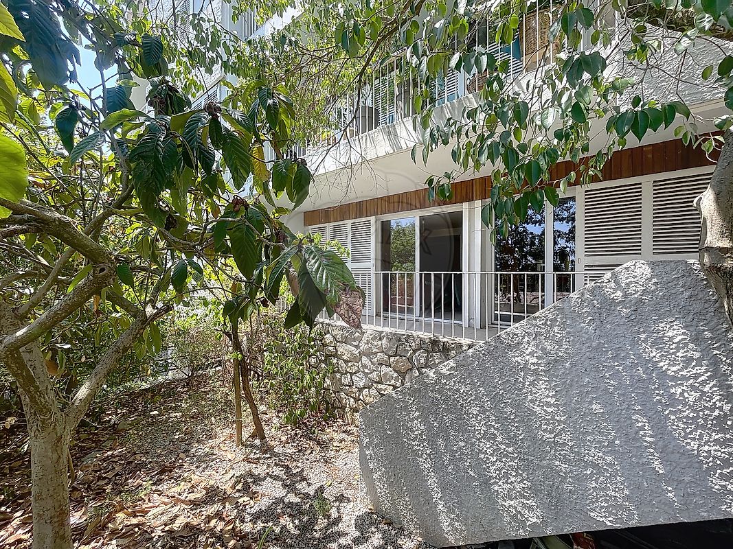 Appartement à vendre, 4 pièces - Nîmes 30900