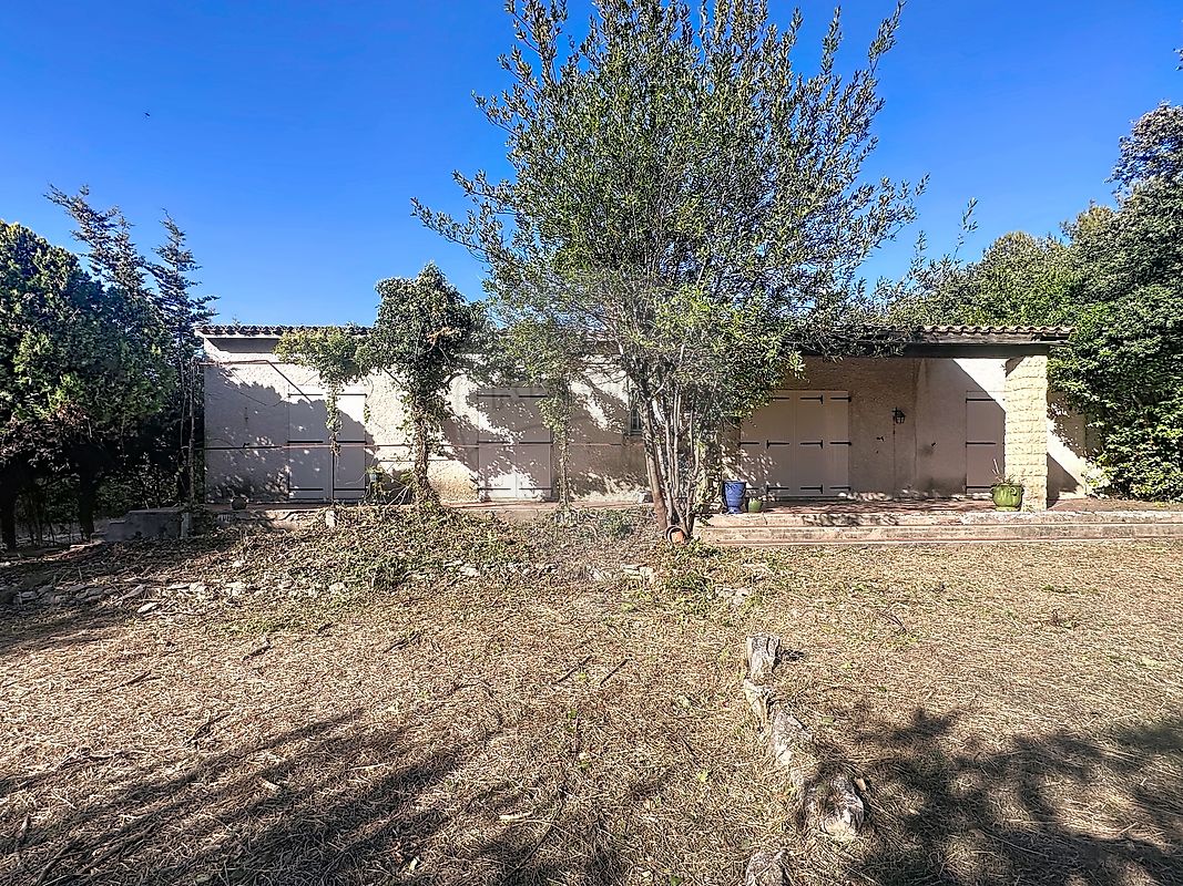 Maison à vendre, 5 pièces - Nîmes 30900