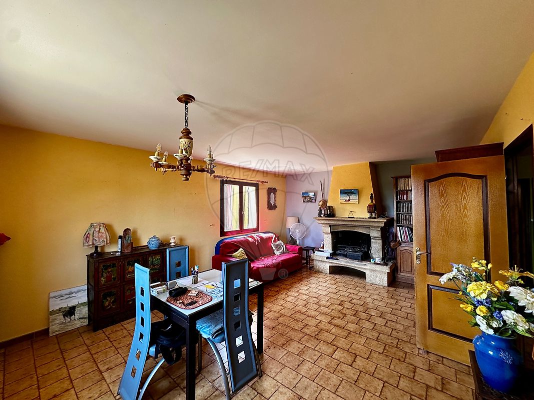 Maison à vendre, 4 pièces - Saint-Quentin-la-Poterie 30700