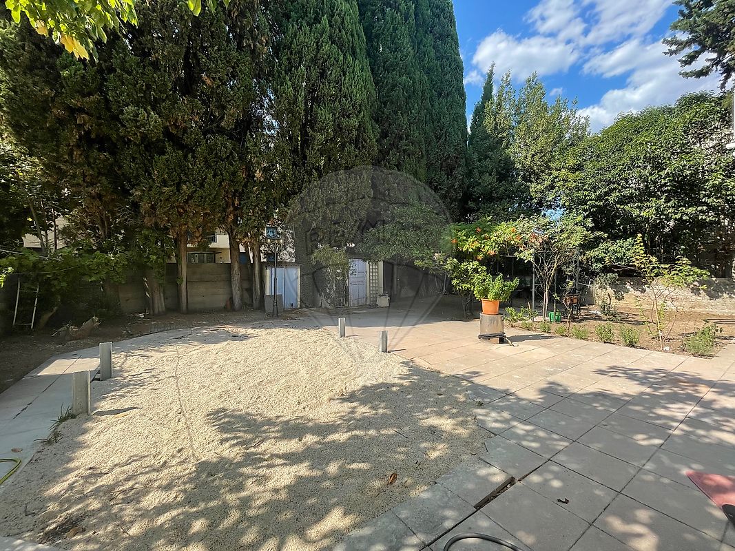 Maison à vendre, 7 pièces - Nîmes 30000