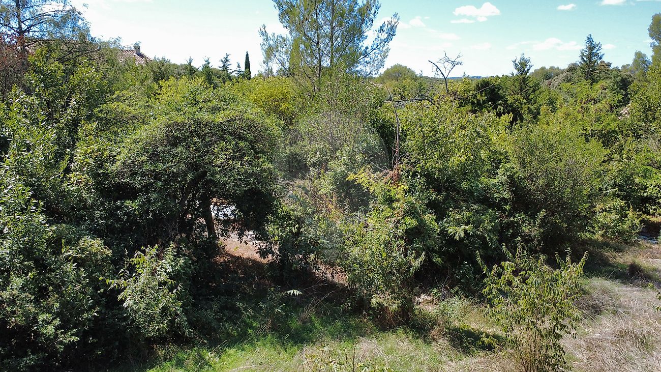 Terrain à vendre, 319 m² - Nîmes 30900