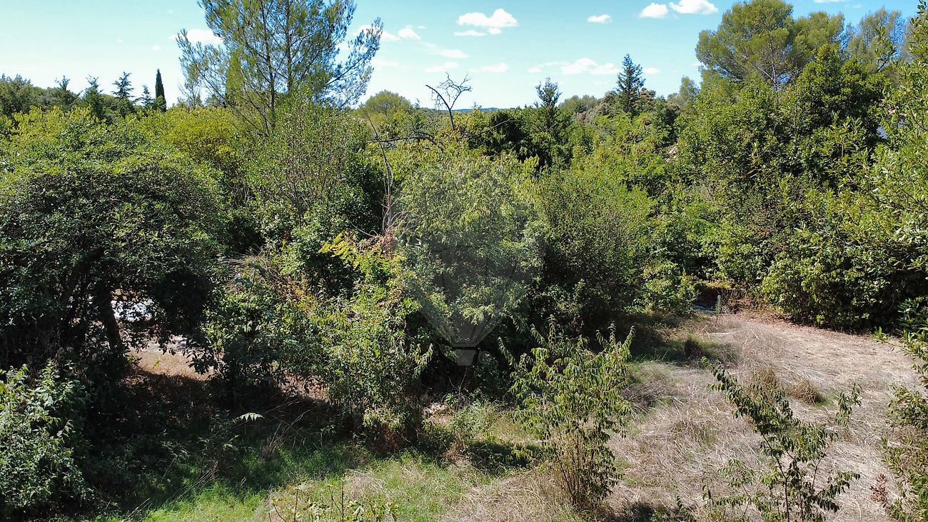Terrain à vendre, 315 m² - Nîmes 30900