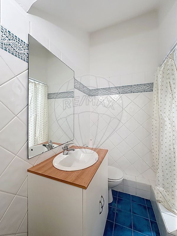 Appartement à louer, 3 pièces - Nîmes 30000