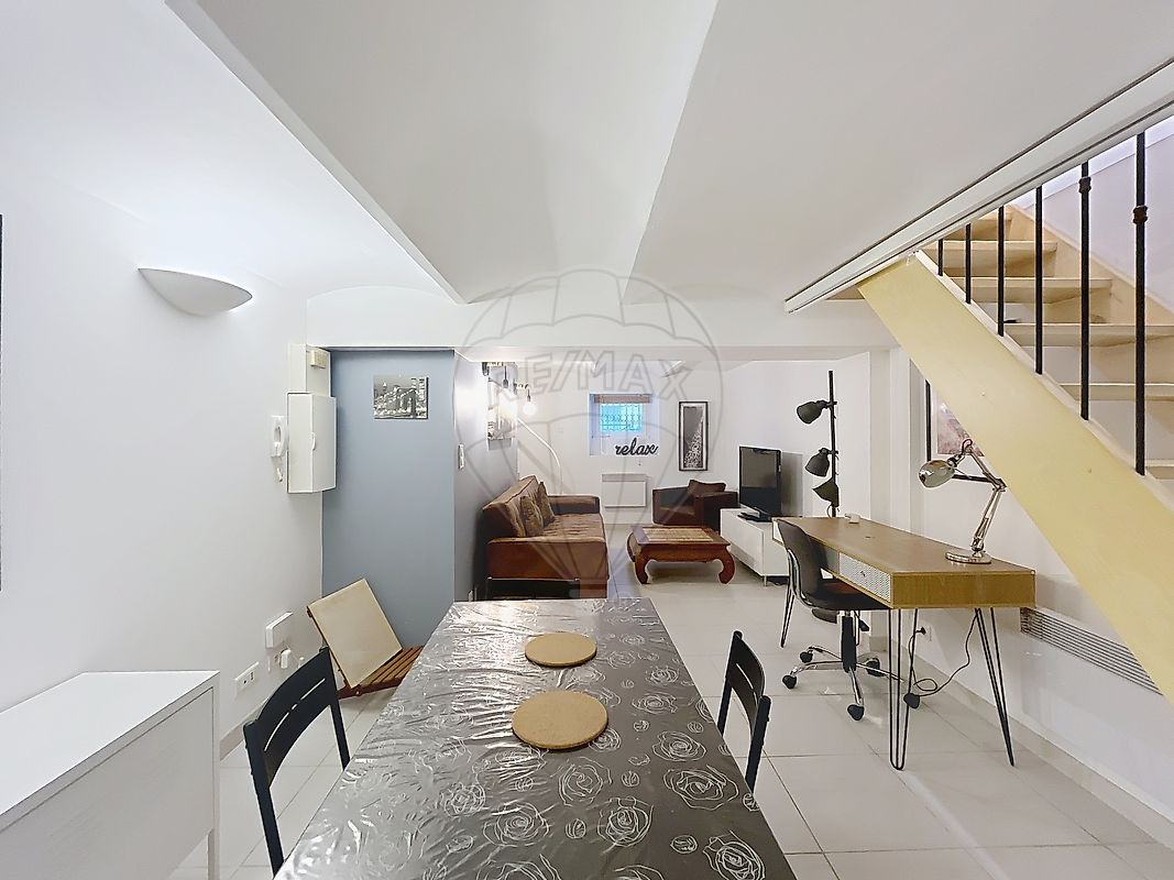 Appartement à louer, 3 pièces - Nîmes 30000