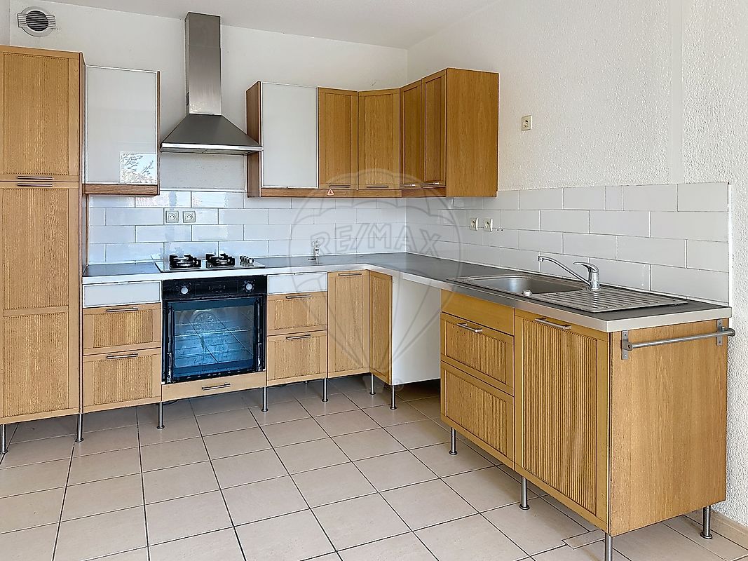 Maison à vendre, 4 pièces - Nîmes 30900