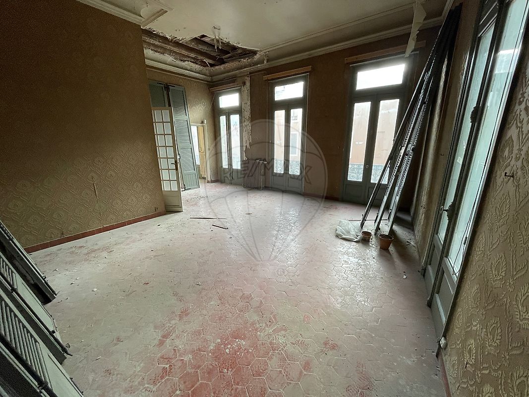 Appartement à vendre, 4 pièces - Nîmes 30000
