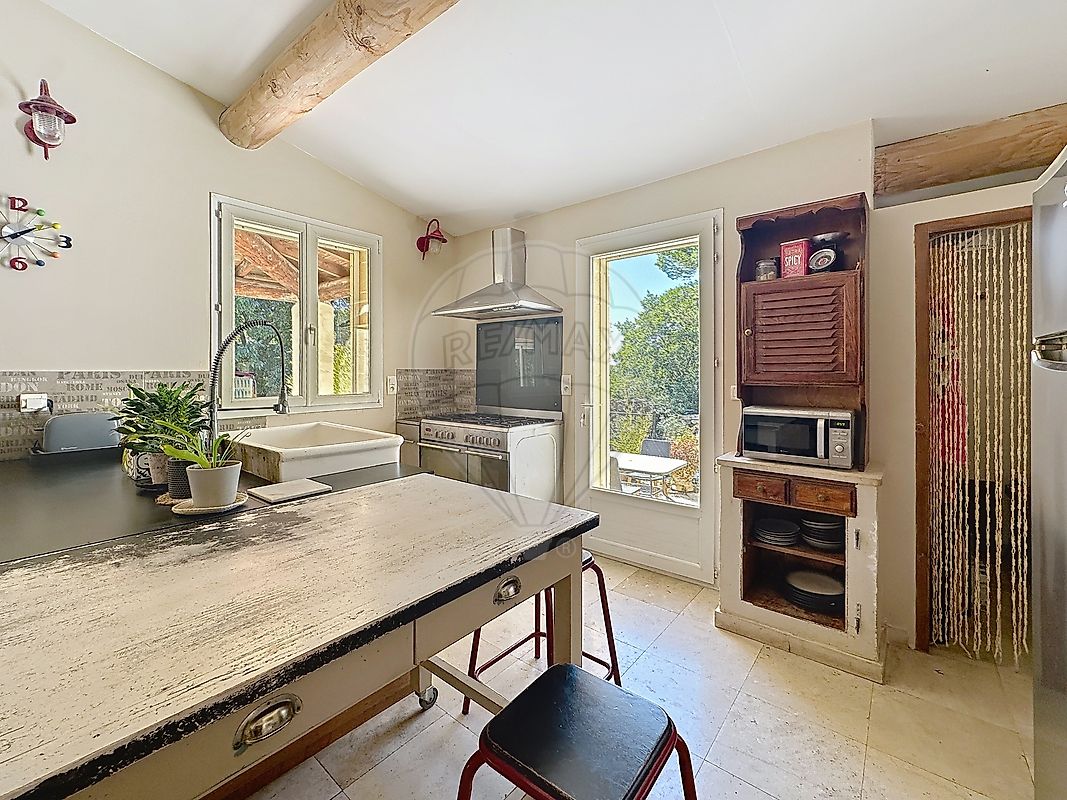 Maison à vendre, 6 pièces - Nîmes 30000