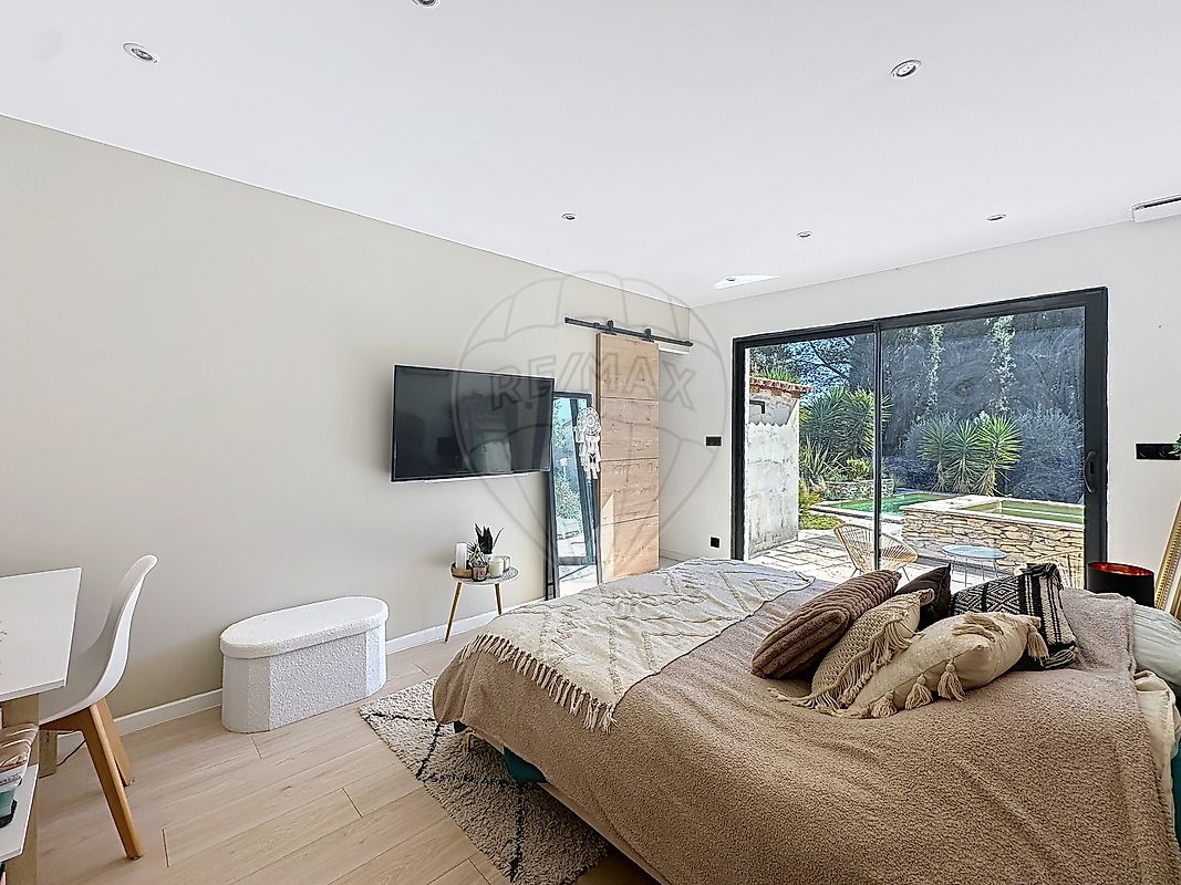 Maison à vendre, 6 pièces - Nîmes 30000