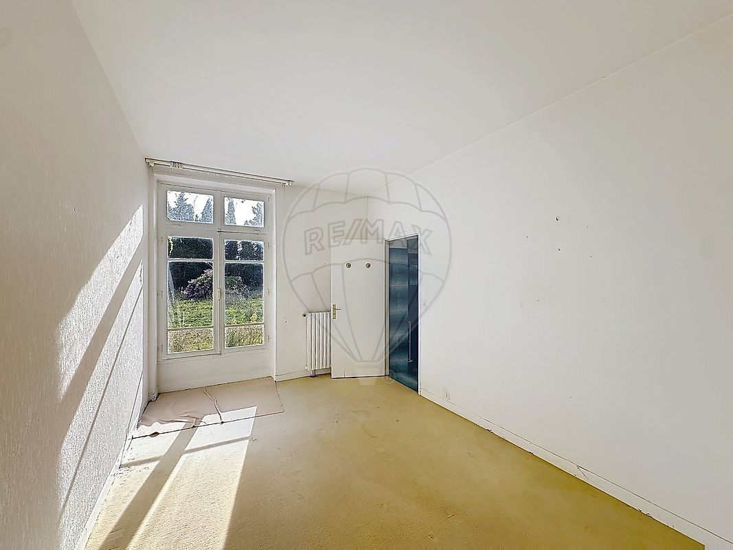 Maison à vendre, 6 pièces - Nîmes 30900