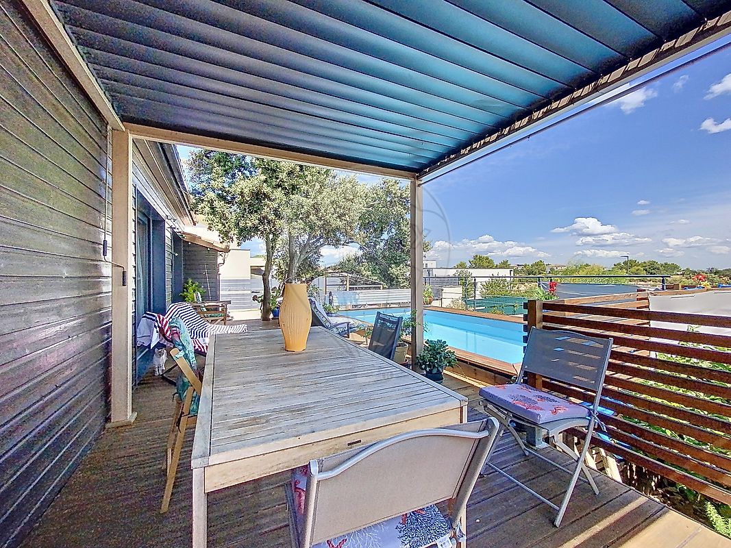 Maison à vendre, 4 pièces - Nîmes 30900