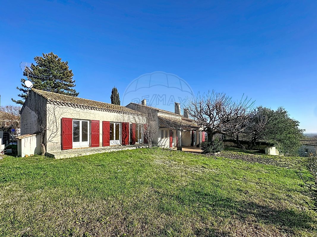 Maison à vendre, 7 pièces - La Calmette 30190