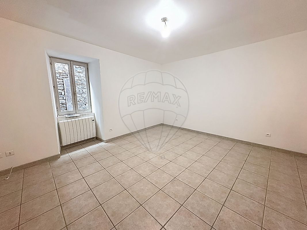 Maison à vendre, 4 pièces - Saint-Geniès-de-Malgoirès 30190