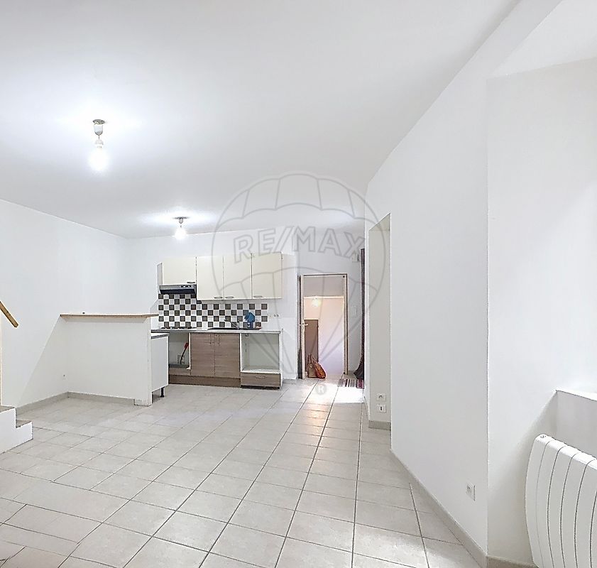 Maison à vendre, 4 pièces - Saint-Geniès-de-Malgoirès 30190