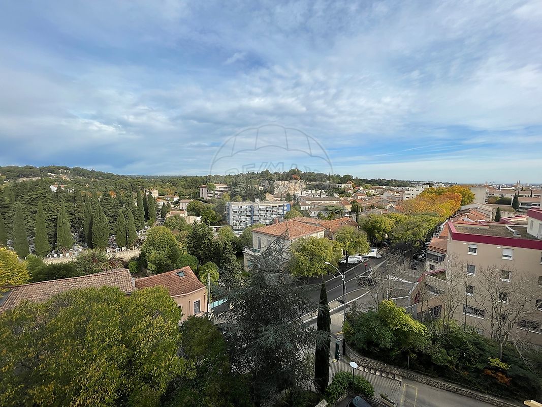 Appartement à vendre, 3 pièces - Nîmes 30900