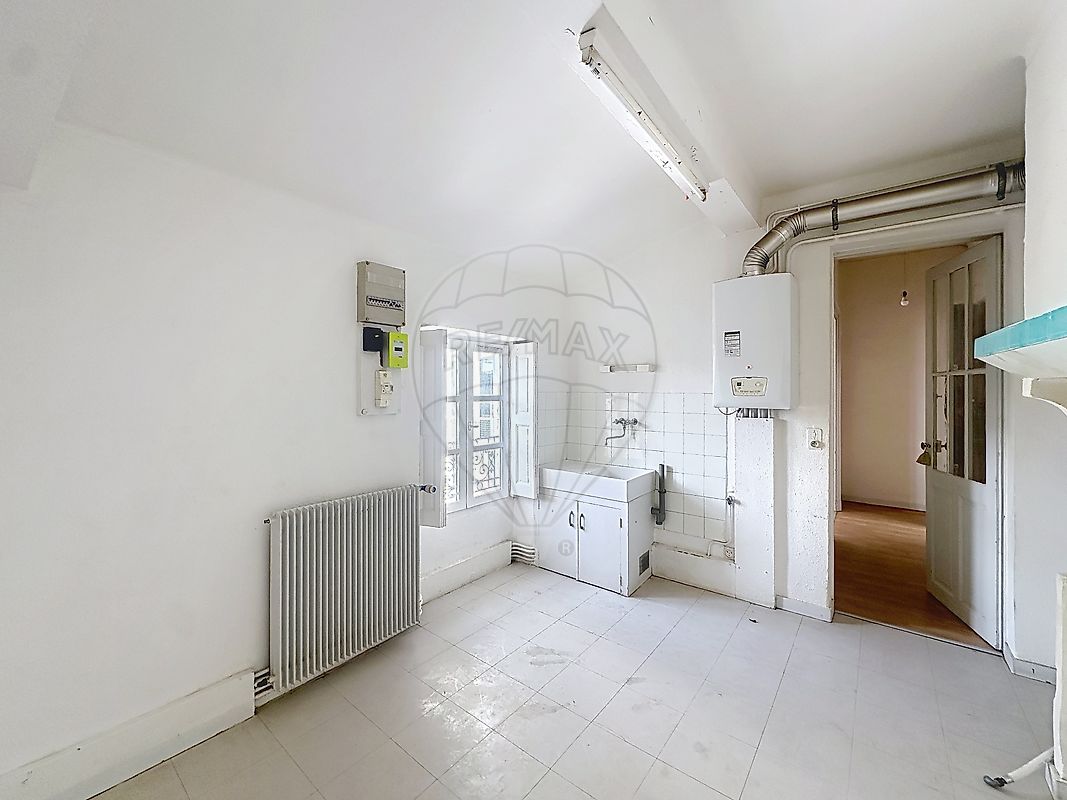Appartement à vendre, 2 pièces - Nîmes 30000