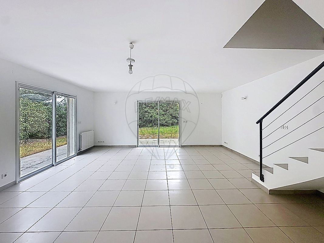 Maison à vendre, 4 pièces - Nîmes 30900