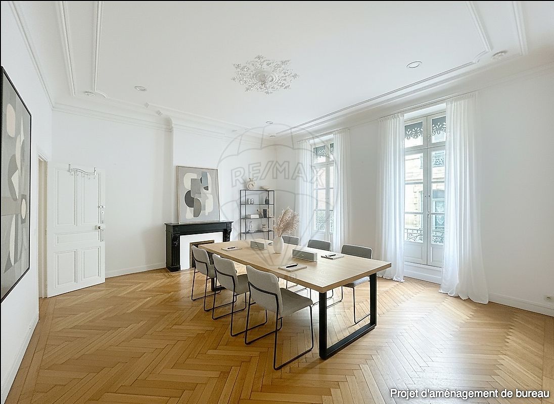 Appartement à vendre, 5 pièces - Nîmes 30000