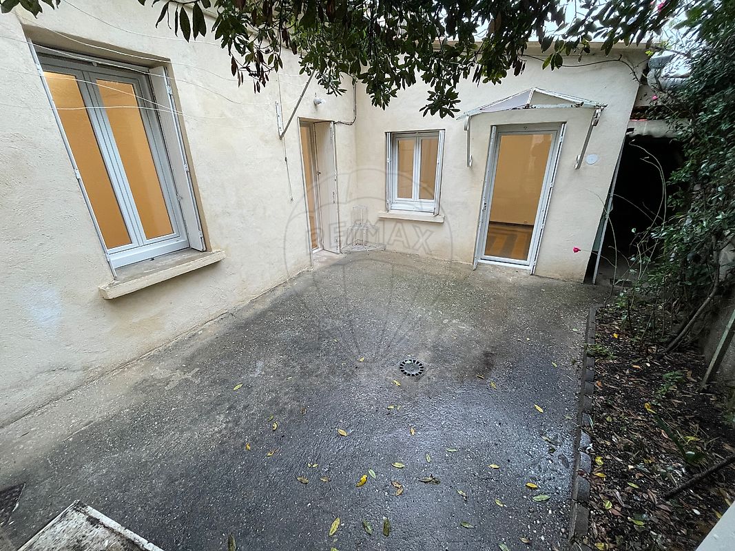 Maison à vendre, 3 pièces - Nîmes 30000